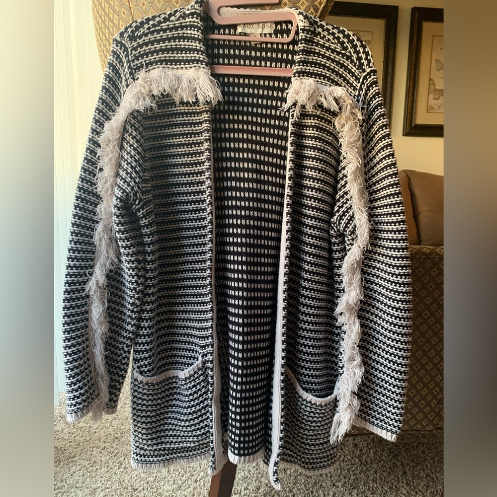 KNOX ROSE Open Cardigan long fringed sleeves black cream stripes Sz M Boho Style